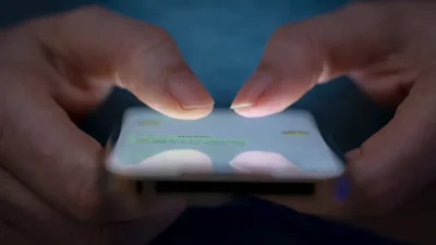 Российские суды начали запрещать стикерпаки в Telegram: что грозит пользователям