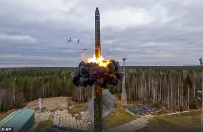 Launch of a Russian nuclear capable Yars missile at Plesetsk cosmodrome