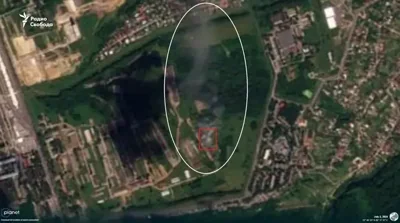В Курске вспыхнул пожар на авиационно-технической базе: опубликовано спутниковое фото