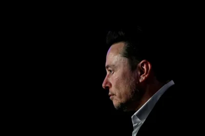 Musk calls Australian gov't 'fascists' after move to fine tech giants