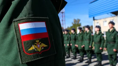 Россия: с полигона в Ростовской области сбежали десять завербованных на войну заключенных