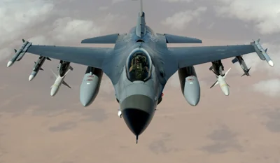 Україна отримала першу партію винищувачів F-16