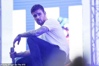 Liam Payne was reportedly acting erratically and had to be escorted back to his hotel room before he plunged to his death