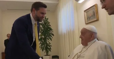 Pope Francis meets Vance, delivers Easter message