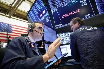 Мировые рынки акций штормит из-за новостей из США