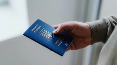 В одній із земель Німеччни не допомагатимуть українським чоловікам з протермінованим паспортом