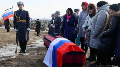 "Медуза": В Украине за два с половиной года погибли 120 тысяч военных РФ