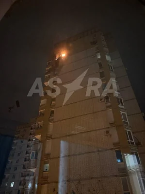 «По нам дрон прилетел, н****!», — еще кадры с последствиями атаки БПЛА на Волгоград «По нам дрон прилетел, н****!», — еще кадры с последствиями атаки БПЛА на Волгоград»