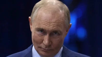 Путин объявил трехдневное перемирие в честь Дня победы