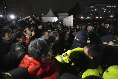 South Korea lifts president's martial law decree after lawmakers reject military rule