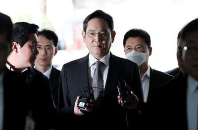 Court hears closing arguments for Samsung chief Lee's trial