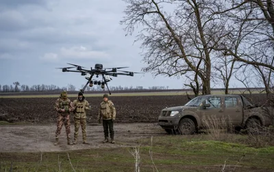 Украинские военные уничтожили две российские САУ "Пион" недалеко от Горловки (видео)