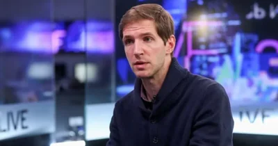 Главреда «Дождя»* Тихона Дзядко** заочно приговорили к 8 годам колонии за фейки о ВС РФ