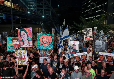 The Hostage Families Forum, which planned last night's demonstration, reported that 500,000 people turned up to the rally in Tel Aviv, a tally echoed by police