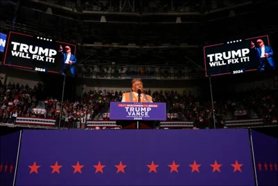 Trump speaks at a campaign rally in Green Bay, Wisconsin, on Wednesday night.