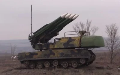 Українські військові філігранно дронами знищили два російських ЗРК “Бук” (відео)