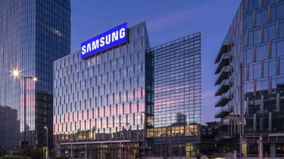 Samsung отказался от российских металлов для дисплеев