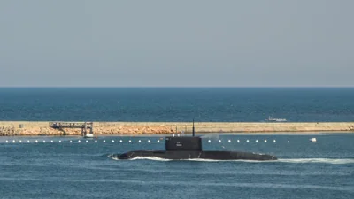 ❗️ Украинские военные заявляют о нанесении удара по подводной лодке и зенитному ракетному комплексу С-400 РФ в аннексированном Крыму