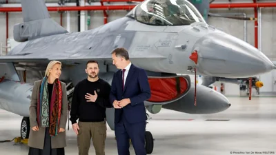 Первые истребители F-16 прибыли в Украину