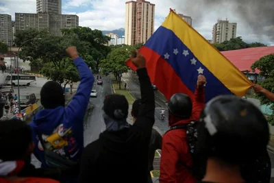 Демонстранты протестуют против фальсификации результатов выборов президента Венесуэлы в Каракасе, Венесуэла, 29 июля 2024 года. Фото: Reuters