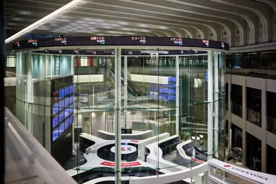 Stocks Climb as Fed-Cut Hopes Sink Treasury Yields: Markets Wrap