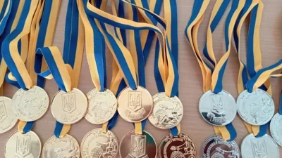 У Раді пропонують скасувати золоті та срібні медалі у школах