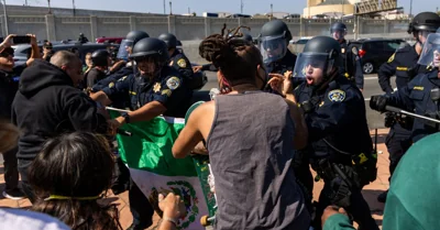 L.A. Protests Intensify With 'Mass Arrests' Despite Curfew