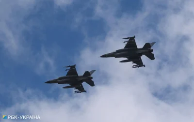 Україна не матиме повної ескадрильї F-16 до кінця року,