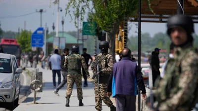 Индия и Пакистан на грани войны из-за нападения в Кашмире, где погибли 26 человек. Нью-Дели перекрывает течение реки Инд