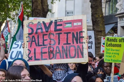 Saturday saw thousands of pro-Palestine protesters descending on central London – many chanting offensive taunts.. (Protesters attending Saturday's March)