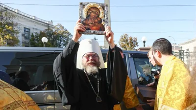 За владыку пострадавшие. В Москве за «терроризм» арестовали послушников, близких к митрополиту Тихону (Шевкунову)