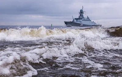 Россия начала масштабные военно-морские учения
