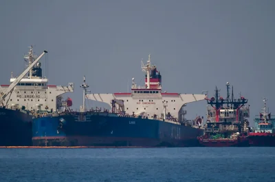 Russian oil tanker 