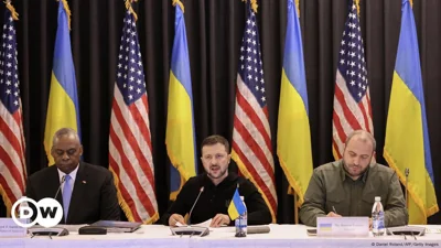 Ukraine updates: Zelenskyy attends Ramstein meeting