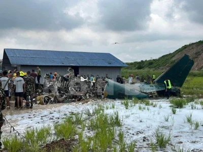 В столице Непала разбился самолет