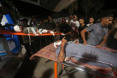 Injured Palestinians are brought to Al-Aqsa Martyrs Hospital in Deir el-Balah after Israeli attack on Nuseirat refugee camp in Gaza on Friday night August 9, 2024 Photojournalist:Ashraf Amra.