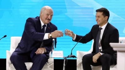 Зеленский потребовал от Лукашенко "конкретных шагов", а не извинений