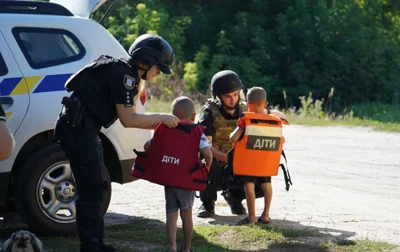 На Сумщині оголосили примусову евакуацію дітей та їхніх батьків: перелік населених пунктів