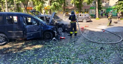 Росіяни атакували центр Сум. Є жертва та постраждалі, перші подробиці та фото