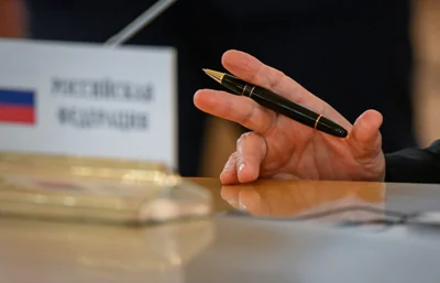 Путин подписал закон о запрете рекламы на ресурсах нежелательных организаций