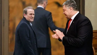 Зеленский ввел санкции против Коломойского, Порошенко и «кума Путина» — Медведчука. Их могут лишить госнаград и заблокируют активы в стране