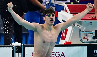 Pan Zhanle smashed his own world record in the men's 100 metre freestyle