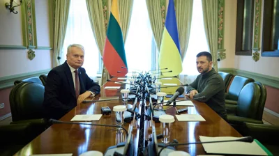 Lithuanian president says Lithuania wants to buy short-range missile systems for Ukraine