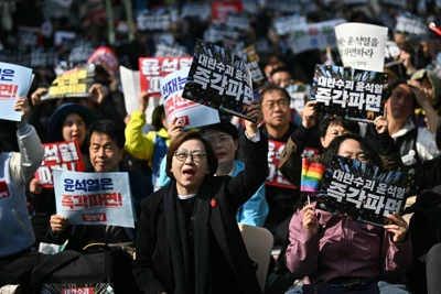 SKorea crisis deepens with election frontrunner retrial, resignations