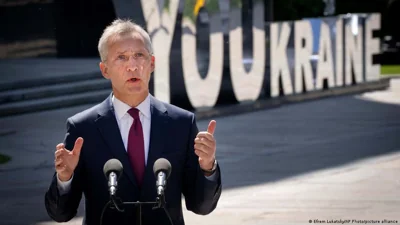 Столтенберг в Киеве пообещал больше оружия из стран НАТО