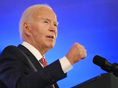 Joe Biden announces $425 million Ukraine arms package