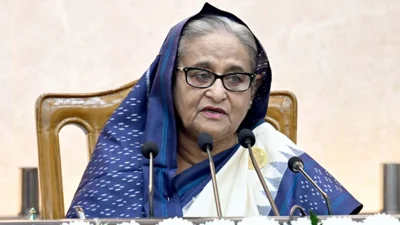 Премьер-министр Бангладеш подала в отставку и покинула страну на фоне протестов