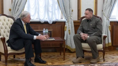 Єрмак у Вашингтоні розповів Келлогу про «важливість посилення санкцій проти Росії»