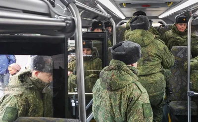 Путин подписал закон о новых сроках призыва и повесток