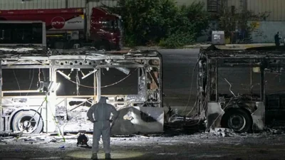 В Израиле при подрыве автобусов жертв не было. Полиция ищет подозреваемых